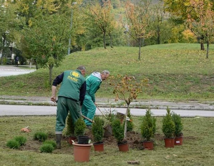 Sarajevo u jesenjem ruhu - KJKP Park intenziviralo aktivnosti na hortikulturnom uređenju šetališta i parkova